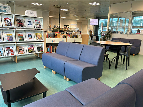 Espace détente à la bibliothèque de l'IUT Ponsan